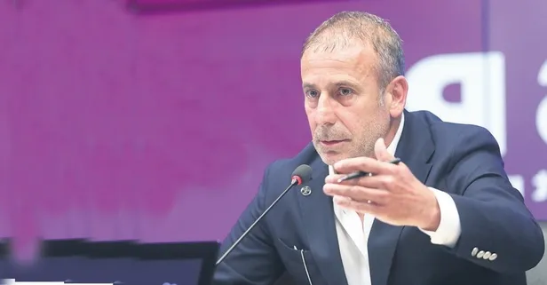 Trabzonspor’un hocası Abdullah Avcı transferdeki son durumu anlattı...