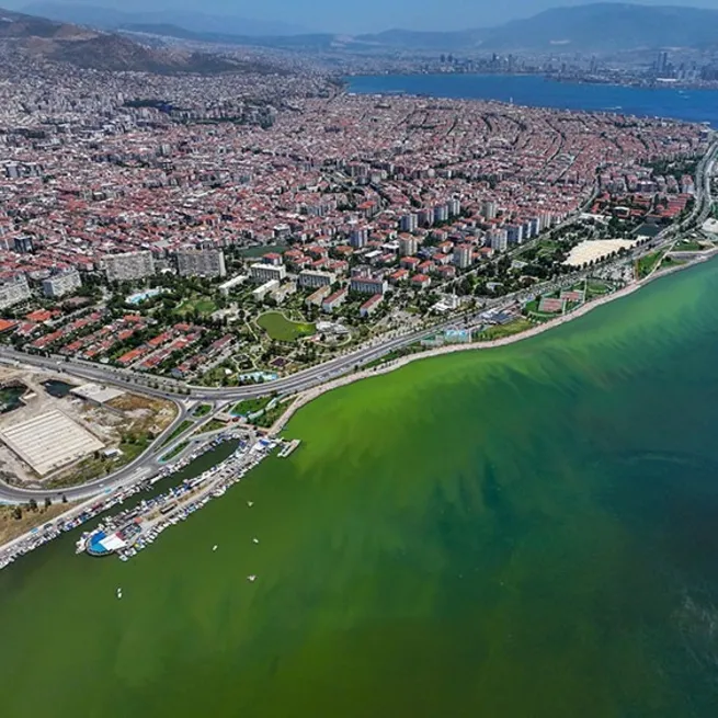 İzmirde sorunların çözümü yok! Çöpler bitmeden Körfez başladı