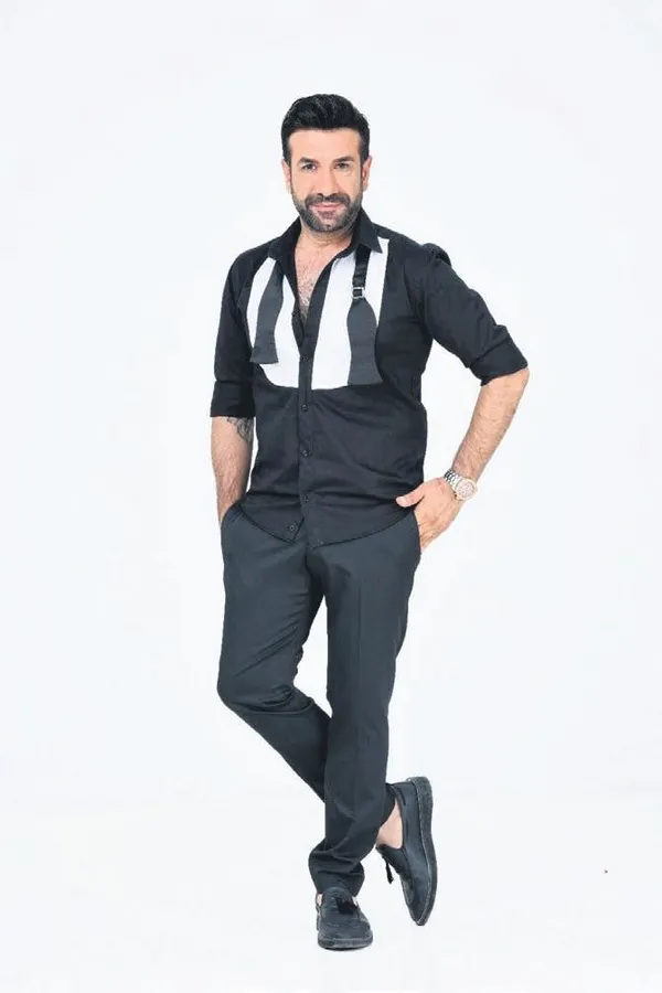 burcu-esmersoydan-samimi-itiraf-erkeksiydim-1699140566041.jpeg Burcu Esmersoy'dan samimi itiraf: "Erkeksiydim.."-11