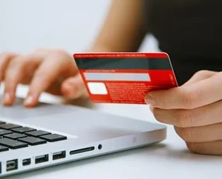 Kredi kartı kullananlar dikkat! Taksitli alışveriş kabus olmasın... Kredi kartı borcundan nasıl kurtulursunuz?