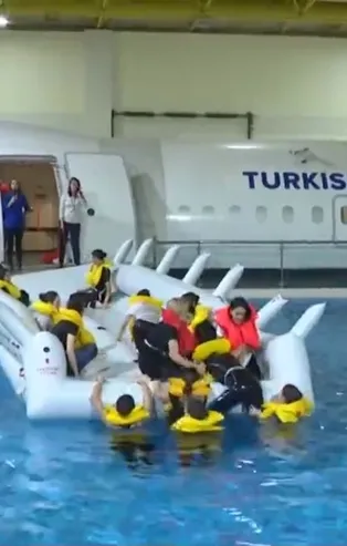 THY'nin kabin ekibi böyle eğitiliyor