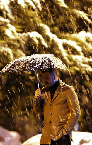 Ankara beyaza büründü