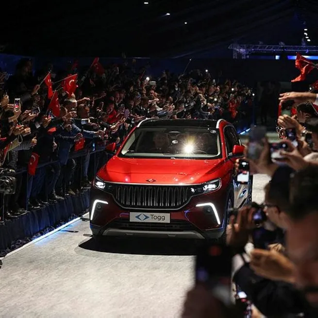 Toggdan Avrupa hamlesi! Ön siparişi nasıl olacak? Gürcan Karakaş açıkladı... Cumhuriyetin 100üncü yılına özel seri ve sedan modeli...