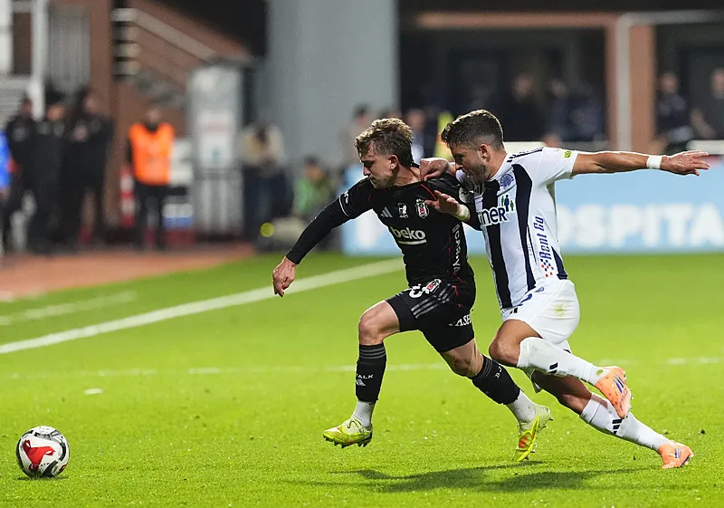 Beşiktaş - Fenerbahçe maçının 11'leri netleşti! Kartal ve Kanarya'nın dev randevusu - 15