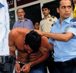 Hırsız sert kayaya çarptı