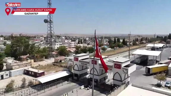 Bakan Yerlikaya: 1 milyon 213 bin Suriyeli gönüllü olarak ülkelerine döndü