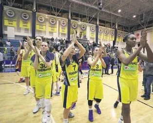 Fenerbahçe, G.Saray’ı adeta darmadağın etti