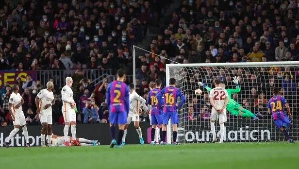 galatasaray-barcelona-canli-mac-izle-gs-barcelona-maci-sifresiz-bedava-canli-veren-yabanci-kanallar-macin-11le-1647537643203.jpg GALATASARAY BARCELONA CANLI MAÇ NASIL İZLENİR? GS - Barcelona maçı şifresiz, bedava canlı veren yabancı kanallar hangileri?-3