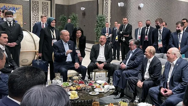 baskan-recep-tayyip-erdogandan-ozbekistanda-diplomasi-trafigi-putin-ve-diger-devlet-liderleriyle-bulustu-1663283244519.jpg Başkan Recep Tayyip Erdoğan'dan Özbekistan'da diplomasi trafiği! Putin ve diğer devlet liderleriyle buluştu-7