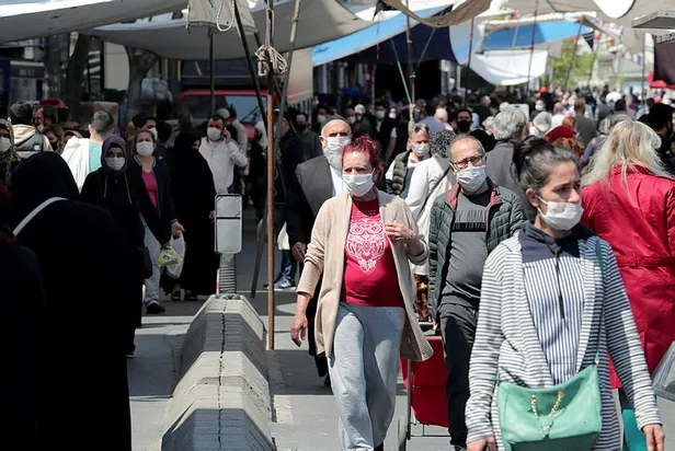 Bilim Kurulu Üyesi Prof. Dr. Tevfik Özlü bugün için uyardı: "Yukarıya doğru çıkışı bir hafta 10 gün sonra görebiliriz"-4
