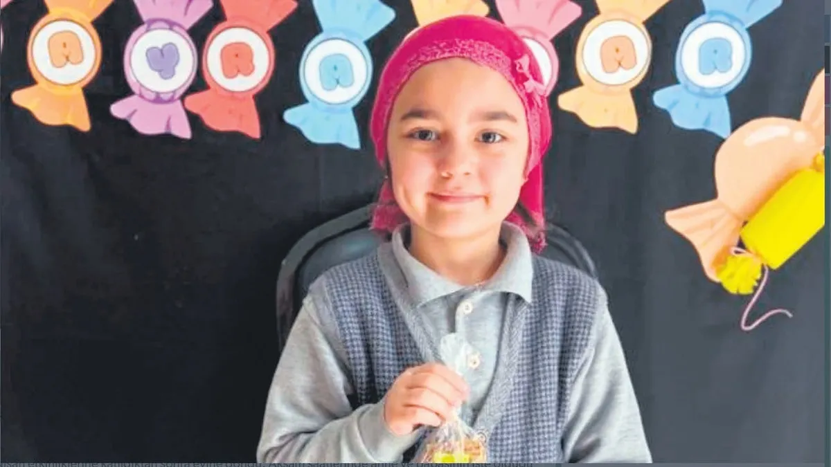 Acı bayram! 4'üncü kattan düşen 7 yaşındaki Nurbanu yaşamını yitirdi
