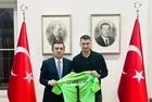Livakovic de Türkiye için bağış yaptı!