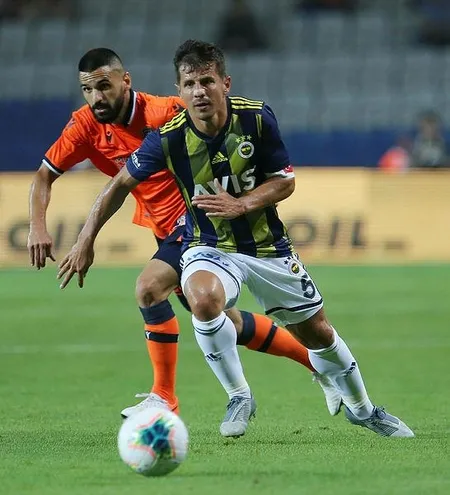 Fenerbahçe'de Ersun Yanal futbolcularına seslendi: Ayağa kalkın beyler yeniden başlıyoruz-9