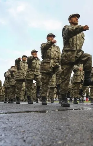 SGK'dan askerlik döneminde sigorta ile ilgili genelge! Milyonları ilgilendiriyor