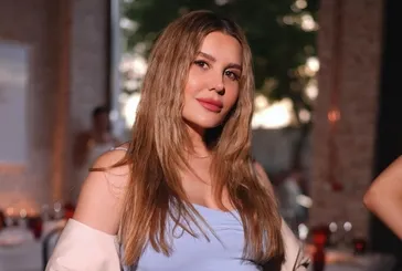 Esra Erol’un kardeşi Eda Erol doğuma gün sayıyor