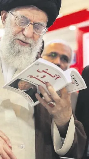 Hamaney’den kitaplı mesaj