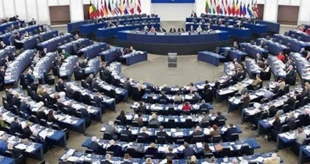 ab-iranli-24-kisi-ve-5-kurulusa-yeni-yaptirimlari-acikladi-1670875861761.jpeg AB, İranlı 24 kişi ve 5 kuruluşa yeni yaptırımları açıkladı-2