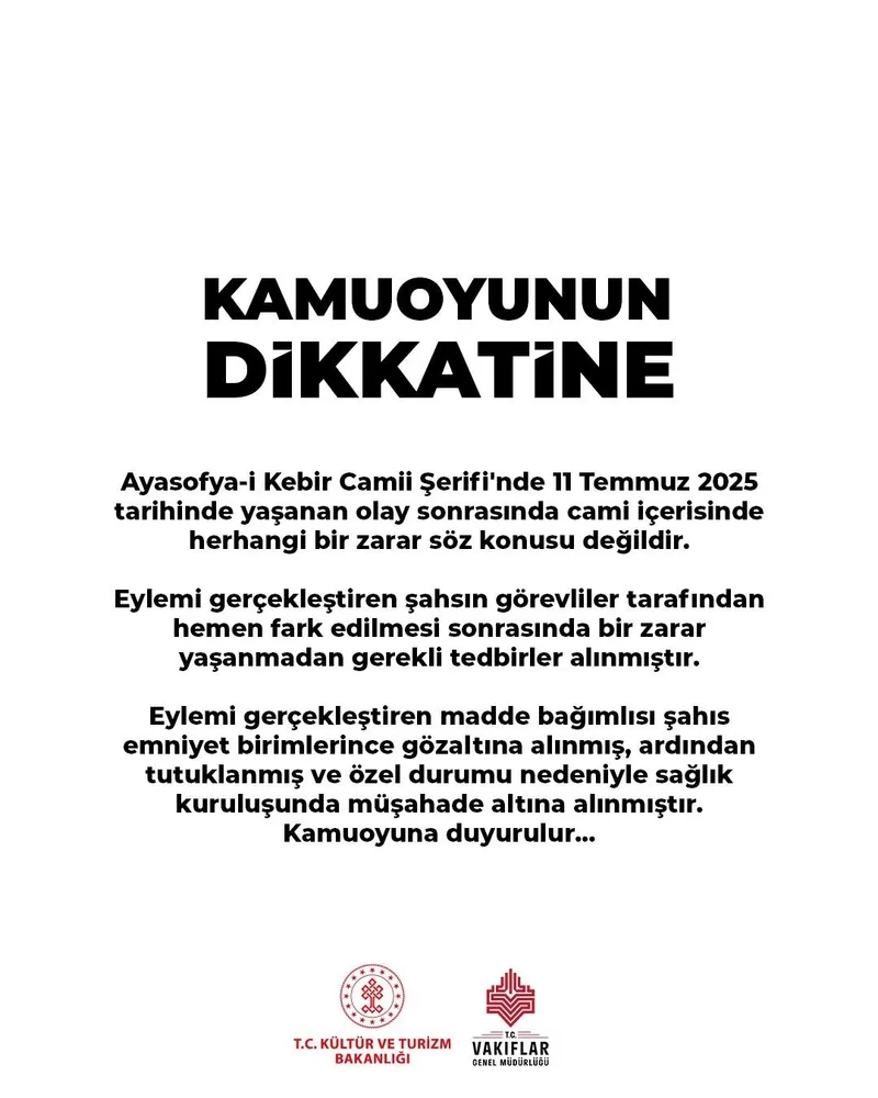 Ayasofya Camii’ni kundaklama girişimi! Kırmızı şapkalı hain tutuklanarak cezaevine gönderildi-4