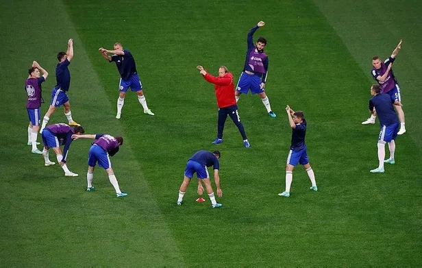 belcika-rusya-euro-2020-maci-canli-izle-euro-2020-canli-takip-1623524391875.jpeg Rusya'ya soğuk duş! (Belçika 3-0 Rusya MAÇ SONUCU - ÖZET)-5