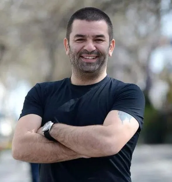 Star TV Sefirin Kızı dizisi patır patır dökülüyor bu ayrılıkla her şey değişiyor! Tuba Büyüküstün yaramadı o geldi herkes gidiyor-7