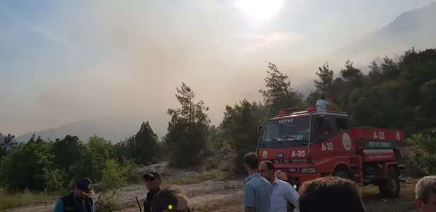 Korkutan yangın! 3 helikopter müdahale ediyor-3