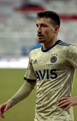 Fenerbahçe'de Mert Hakan Yandaş zirvesi