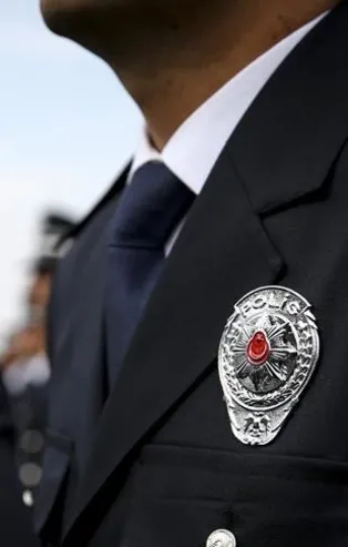 Polislerin terfi kuralları değişti