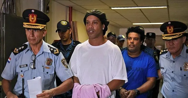 Paraguay'da tutuklanmıştı... Ronaldinho'nun cezası ev hapsine çevrildi!