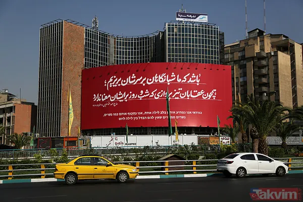 İran-İsrail arasın misilleme savaşı! Tahran sokaklarında “intikam” afişleri - 5