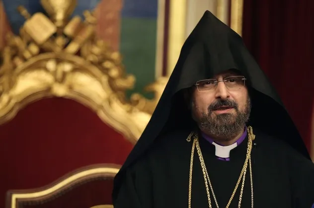 Türkiye Ermenileri 85. Patriği Sahak Maşalyan: Ayasofya ibadete açılsın