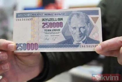 O parayı 17 yıldır saklıyor! Atatürk resmindeki o detay...