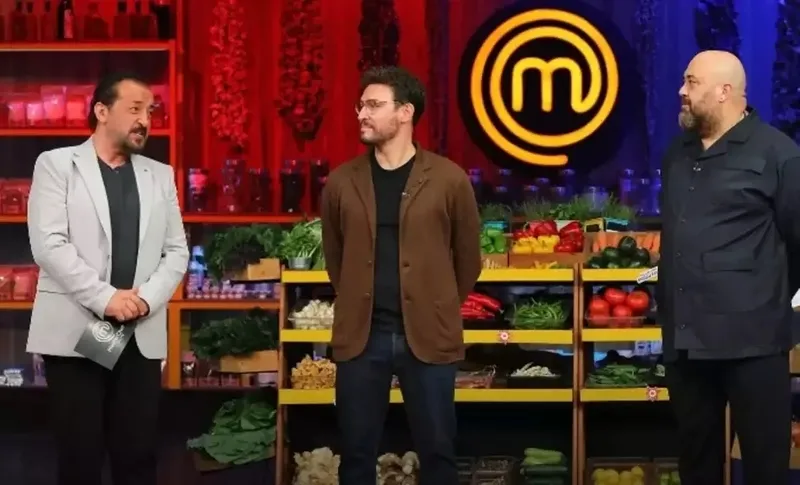 masterchef-eleme-heyecani-20-ekim-pazar-gecesi-yarismaya-kim-veda-etti-1729440947772.jpeg Masterchef 20 Ekim Pazar gecesi yarışmaya veda eden isim kim oldu? Büyük sürpriz yaşandı-3