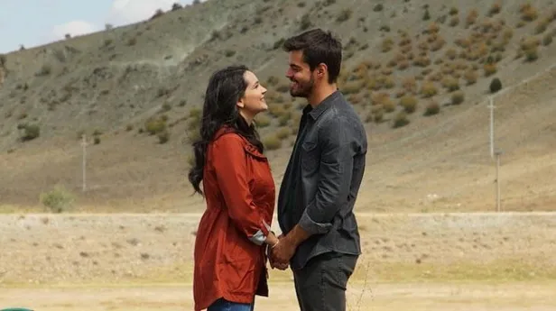 gonul-dagi-yeni-bolum-ne-zaman-saat-kacta-gonul-dagi-hangi-gun-hangi-kanalda-gonul-dagi-dizisi-nerede-cekiliyor-1637647573882.jpg Gönül Dağı hangi gün, hangi kanalda? Gönül Dağı dizisi nerede çekiliyor? Gönül Dağı yeni bölüm ne zaman, saat kaçta?-4