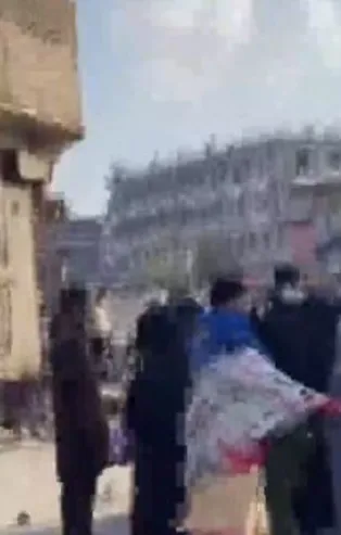 Pakistan'da patlama! Çok sayıda yaralı var