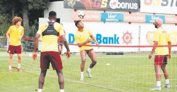 Galatasaray çift idman yaptı