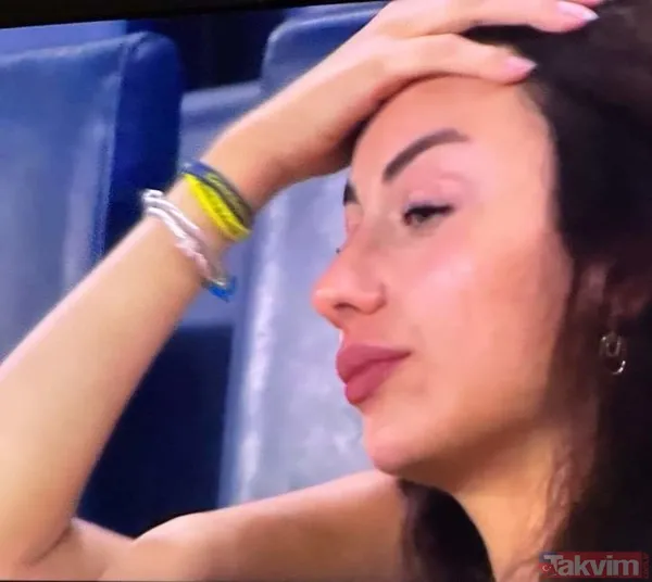 Fenerbahçe Lille maçı sonrası tribünlerde büyük üzüntü! O kareler sosyal medyanın gündemine oturdu - 7