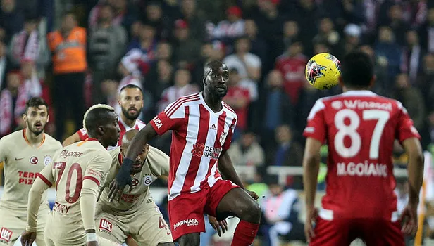 MAÇ SONUCU: Sivasspor 2-2 Galatasaray