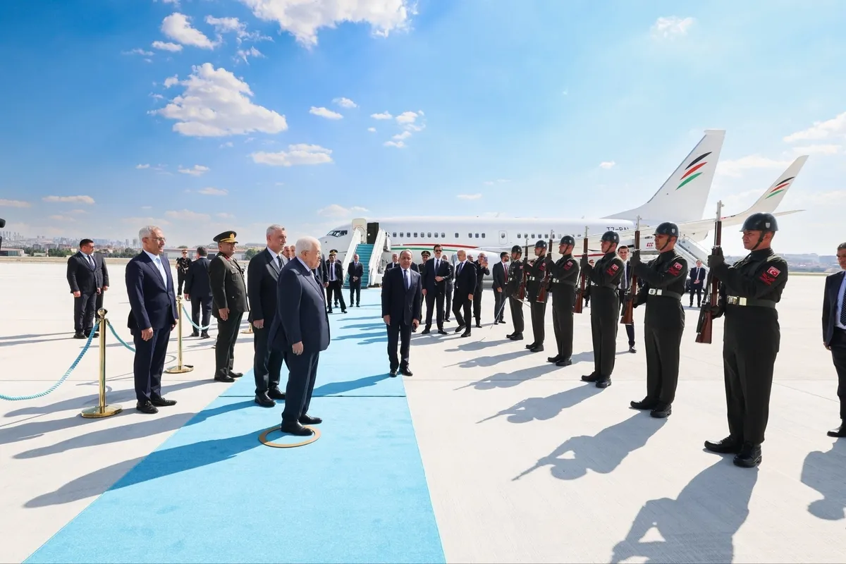 mahmud-abbas-turkiyeye-geliyor-baskan-erdogan-ile-gorusmesinde-filistindeki-gelismeler-masada-1786460410124.jpeg Mahmud Abbas Ankara’da: Başkan Erdoğan ile görüşmesinde Filistin'deki gelişmeler ele alınacak-4