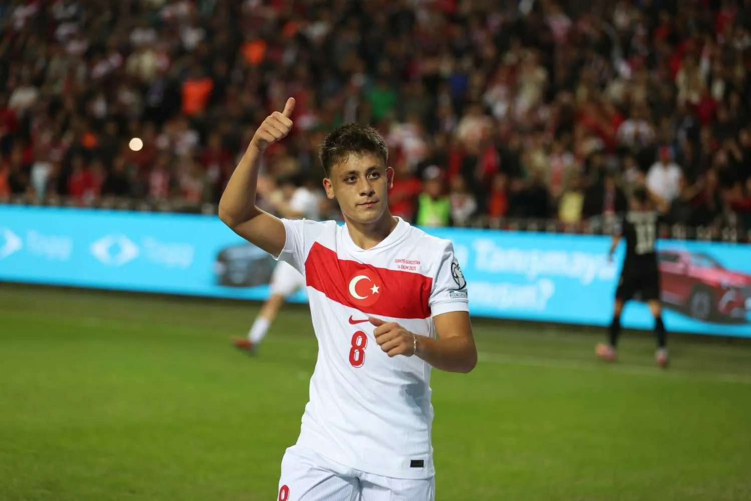 Bizim Çocuklar play-off bileti peşinde! Millilerin Bulgaristan maçı 11'i netleşti - 4