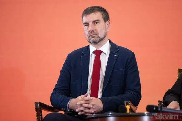 Trump’a suikast göndermesi: Zelenskiy’in sağ kolu paylaştı ortalık karıştı! Kiev’in devlet nişanı verdiği Vadym Karpiak’ı bakın kim fonluyor? - 2