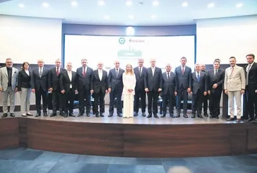 2.3 milyon bölüm dönüştürüldü! Bakan Yardımcısı Ömer Bulut  2. Kentsel Dönüşüm Zirvesi’nde konuştu
