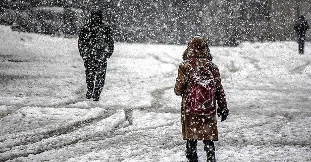 Balıkesir, Çanakkale ve Kütahya’da yarın okullar tatil mi? 7 Ocak Salı kar tatili açıklaması yapıldı mı?