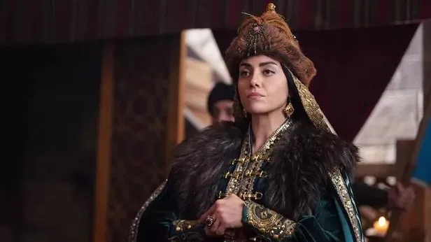 kurulus-osman-valide-ismihan-sultan-oldu-mu-tarihte-nasil-oldu-denir-barut-kurulus-osmandan-ayrildi-mi-neden-d-1683103301551.jpeg