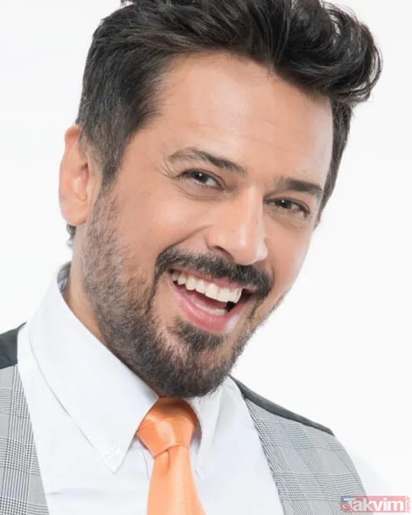 Emre Altuğ ‘öyle aşıktım ki’ deyip yayınladı! Üzüntüsünü takipçileriyle paylaştı! Çağla Şıkel'den de benzer bir paylaşım geldi - 4