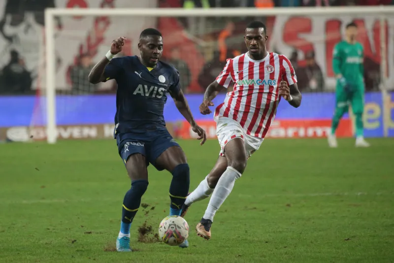 Fenerbahçe'ye transferde de kötü haber! - 9