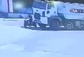 Hatay’da kan donduran olay kamerada! Motosiklet sürücüsü hafriyat kamyonunun altında böyle ezildi