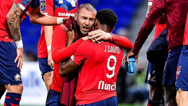 Burak Yılmaz, Fransız futboluna damga vuruyor: Lyon'a 2 gol attı, manşetlerde yine o vardı-2