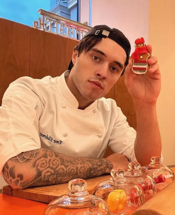 Masterchef Emir'in babası çıka çıka o Milli futbolcu çıktı cool çocuğun büyük dramı! Emir babasının kopyası meğer Fatih Terim...-4