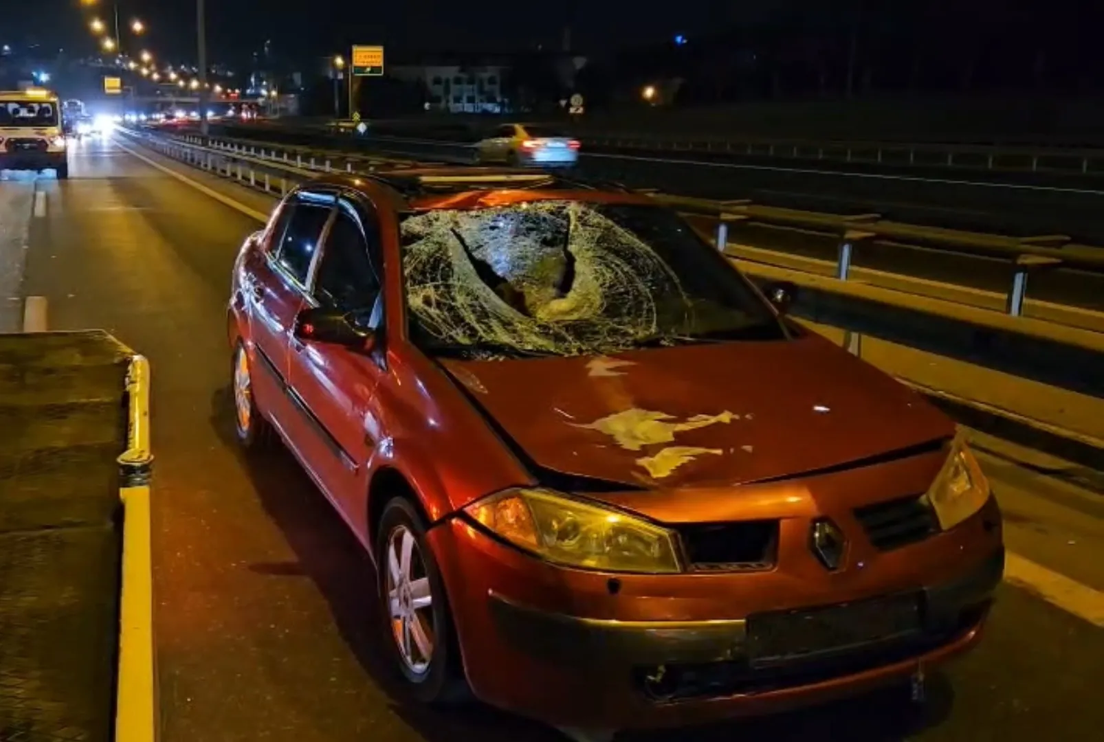 TEM Otoyolu’nda feci kaza