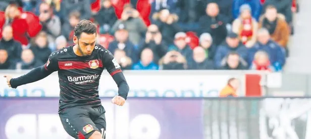 Hakan Çalhanoğlu için zirve toplantısı